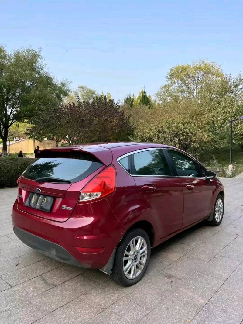 邢台14年福特嘉年华8