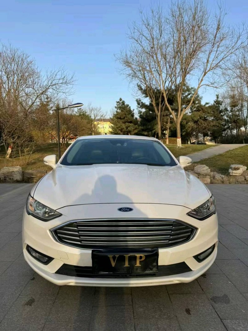 邢台17年福特蒙迪欧1