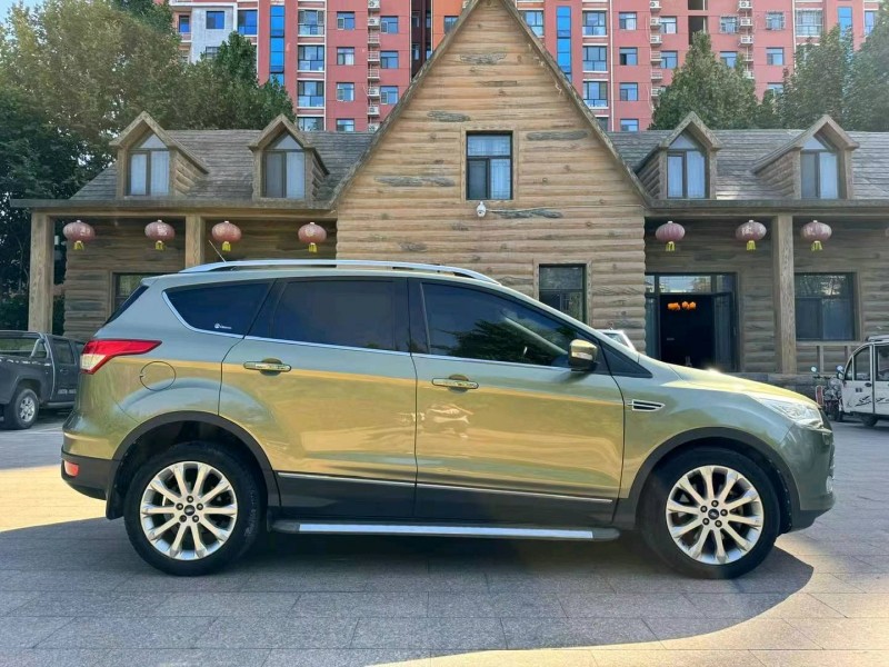 邢台13年福特翼虎8