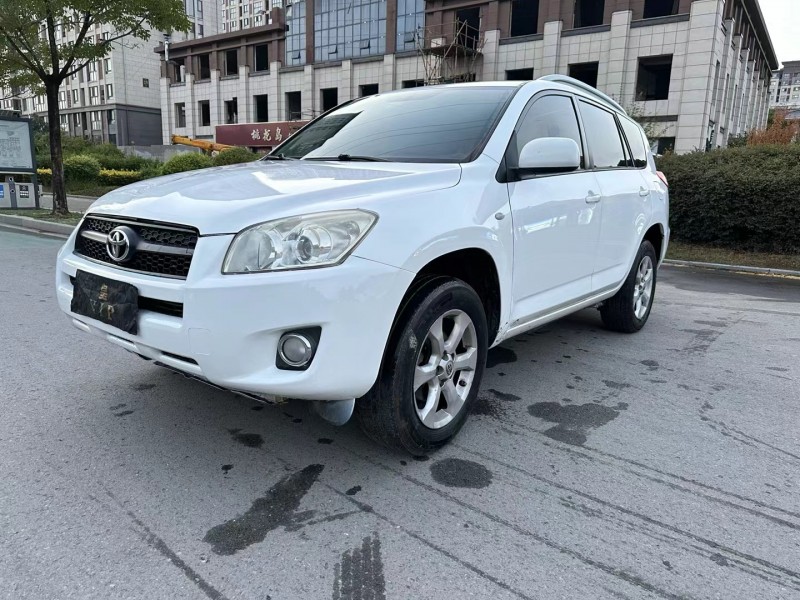 徐州12年丰田RAV43