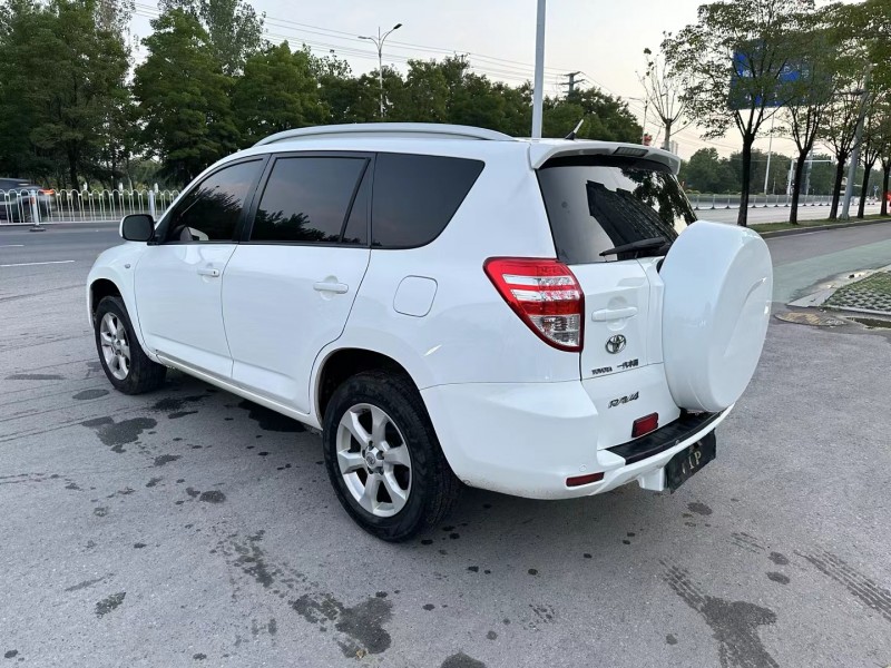 徐州12年丰田RAV44