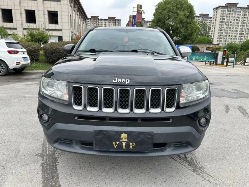 徐州13年Jeep指南者1