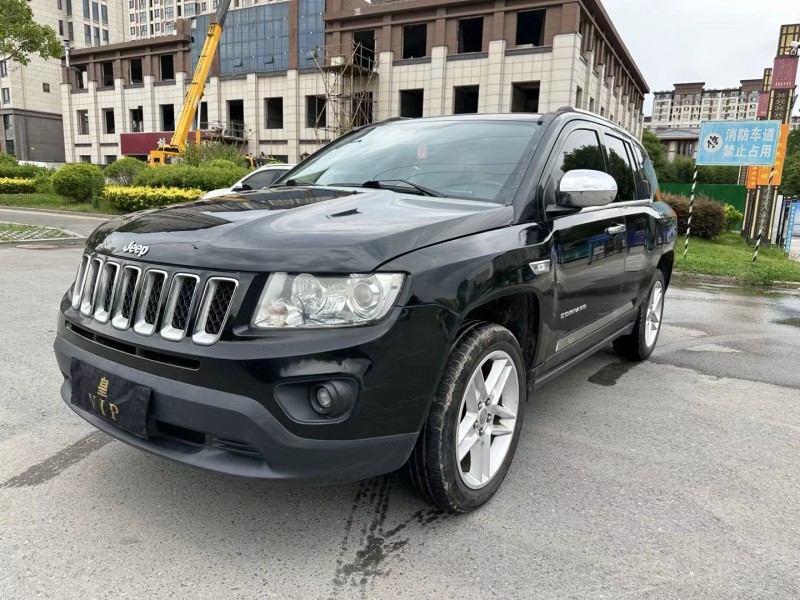 徐州13年Jeep指南者3