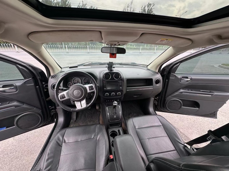 徐州13年Jeep指南者7