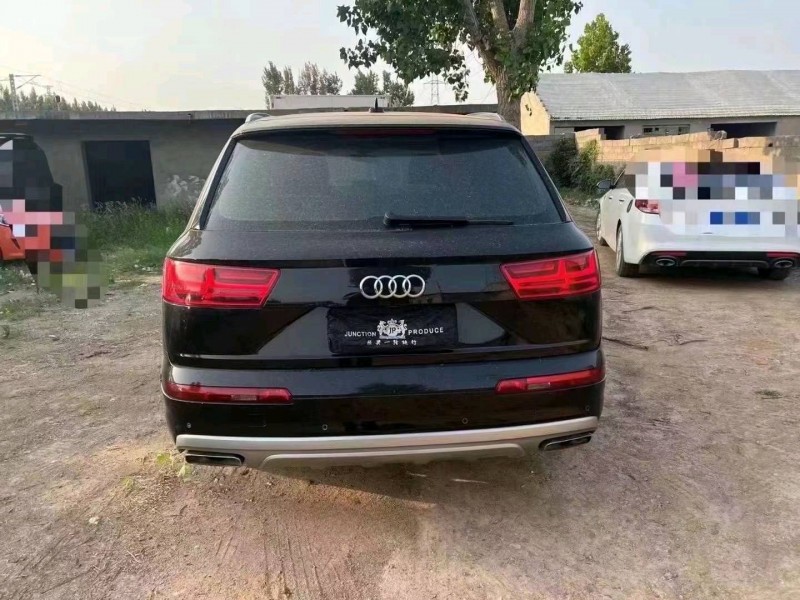 济南17年奥迪Q79