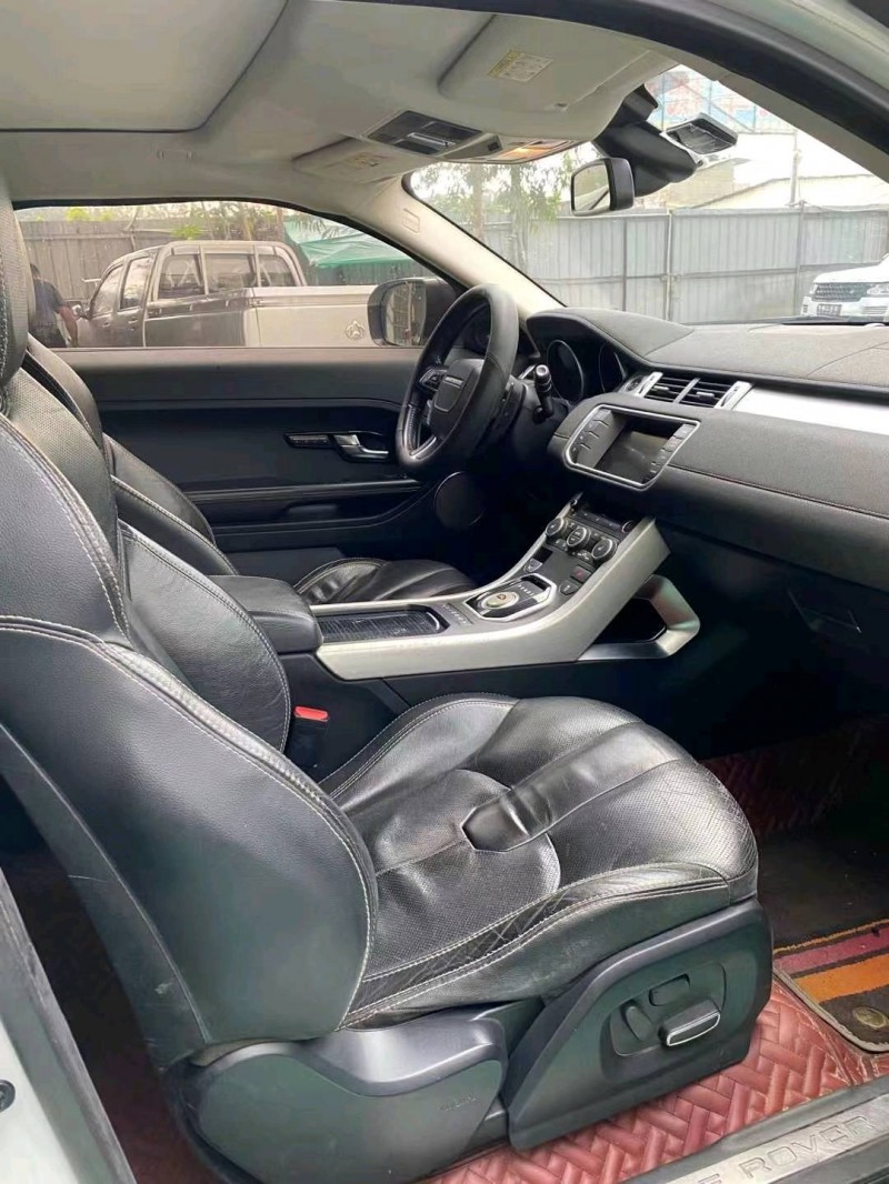 广州12年路虎极光7