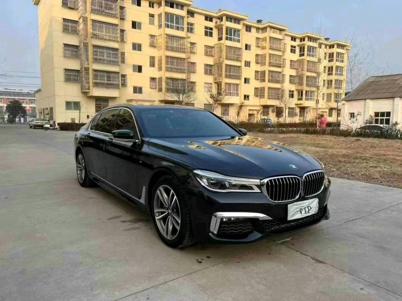 徐州19年宝马7系3