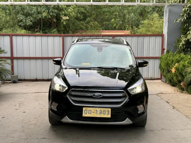 青岛18年福特翼虎1