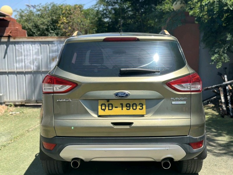 青岛15年福特翼虎8