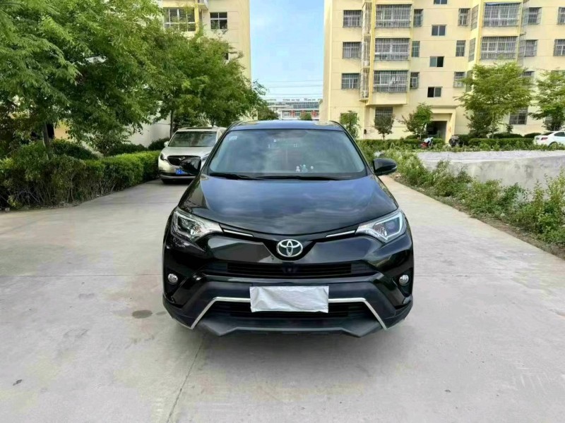 徐州19年丰田RAV4荣放1