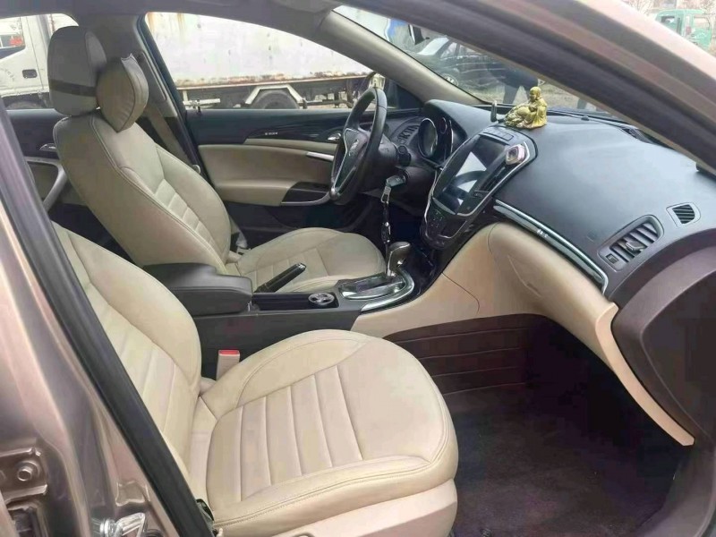 徐州14年别克君威4