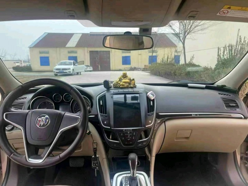 徐州14年别克君威7