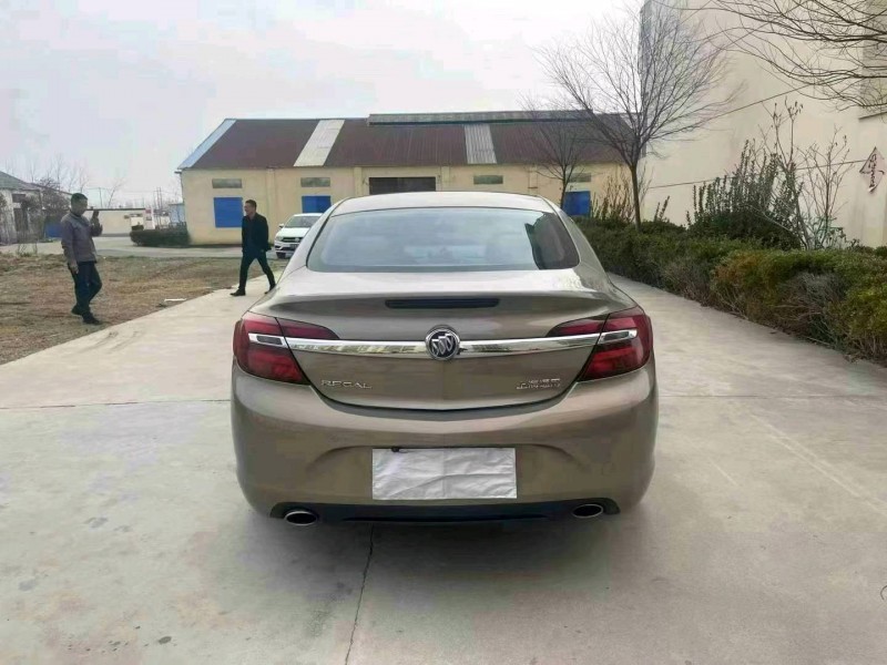 徐州14年别克君威9