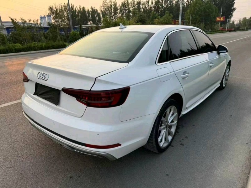 东营19年奥迪A4L4