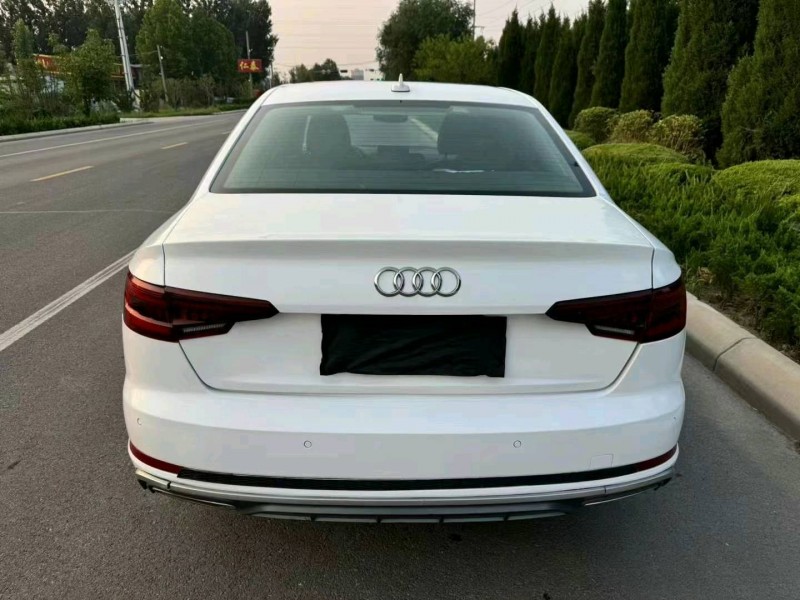 东营19年奥迪A4L6