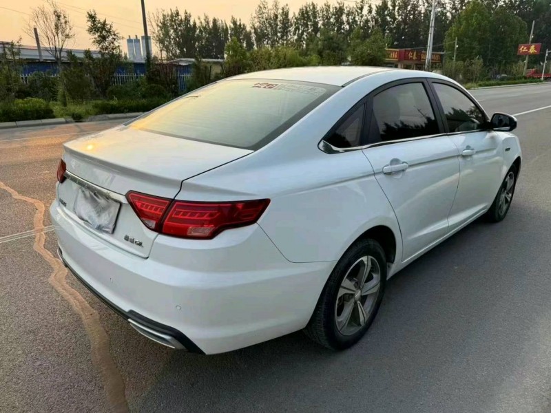 潍坊18年吉利帝豪GL6