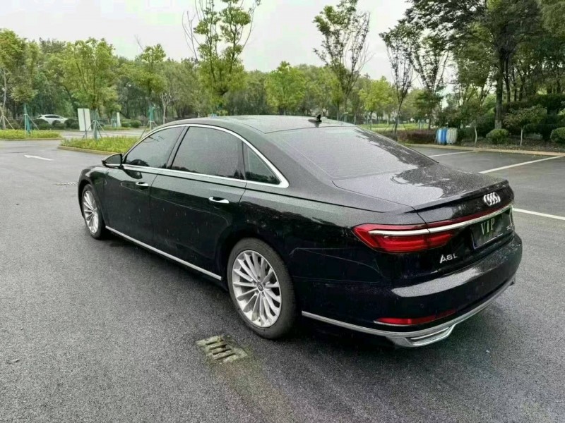 紹興19年奧迪A8L6