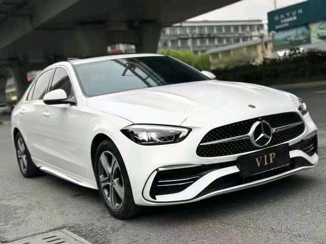 济宁22年奔驰C2