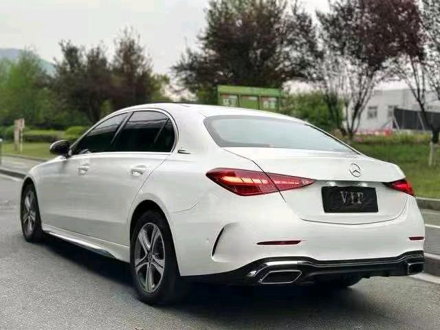 济宁22年奔驰C4