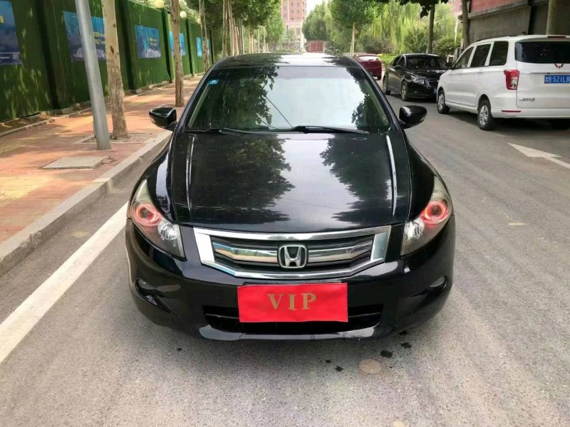 烟台10年本田雅阁1