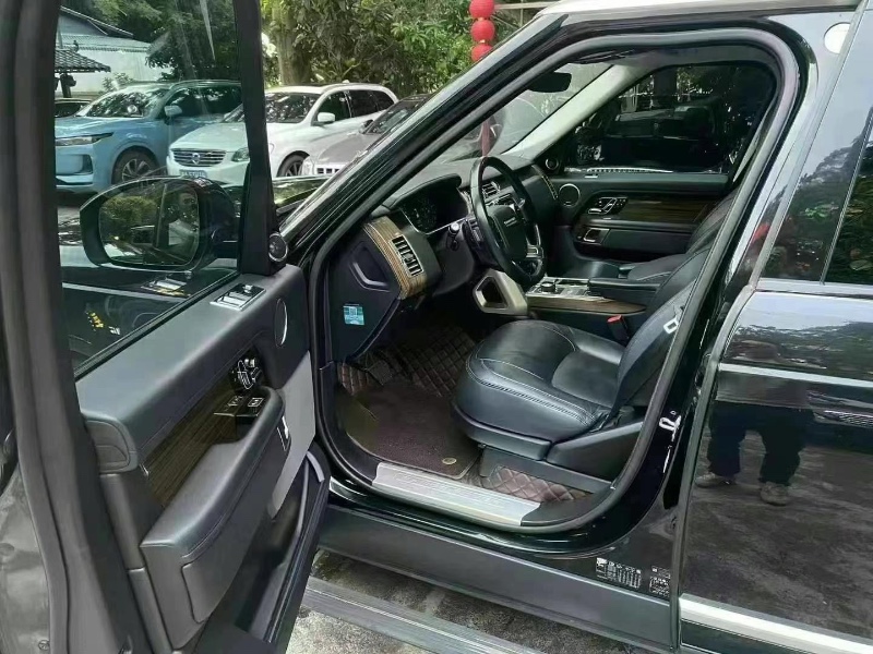 深圳19年路虎揽胜行政3