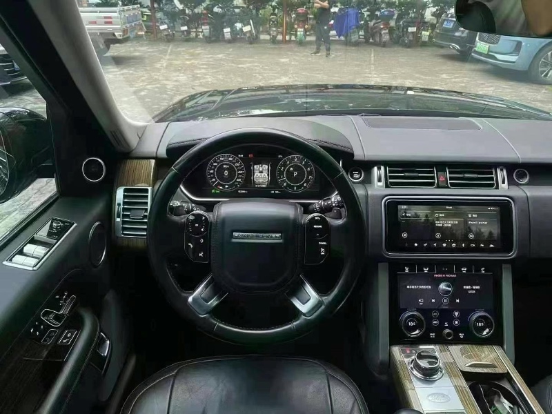 深圳19年路虎揽胜行政7