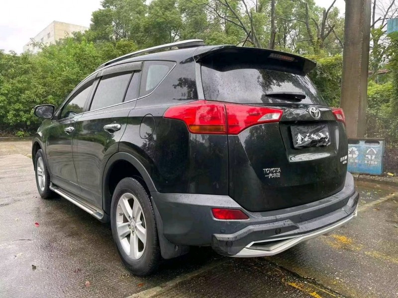 邵阳14年丰田RAV4荣放6