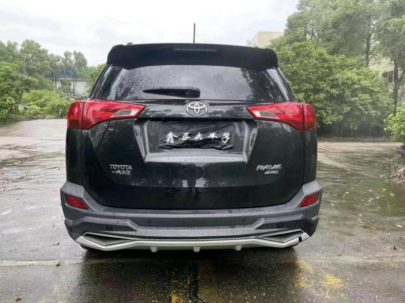 邵阳14年丰田RAV4荣放9