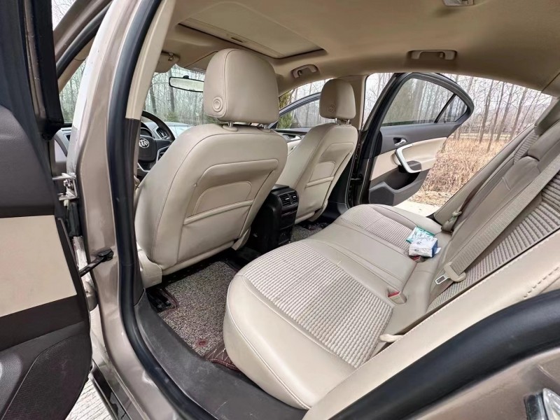 徐州17年别克君威6