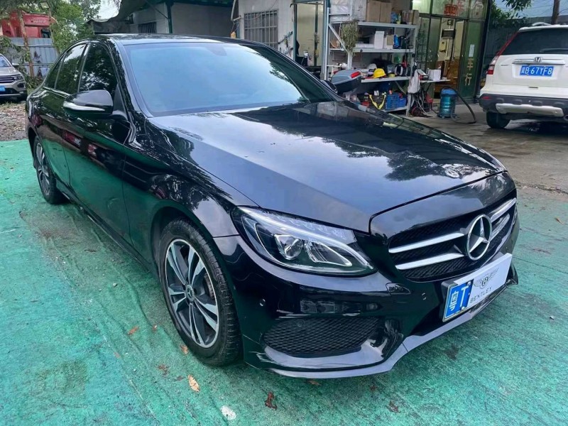 广州18年奔驰C3