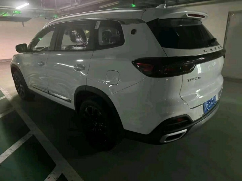 成都24年奇瑞瑞虎82