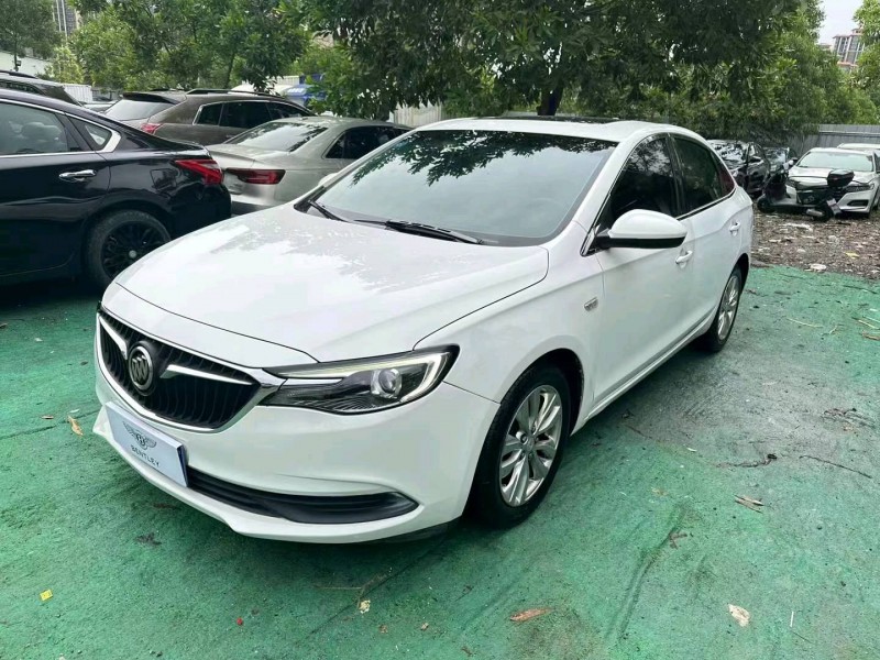 广州18年别克英朗2