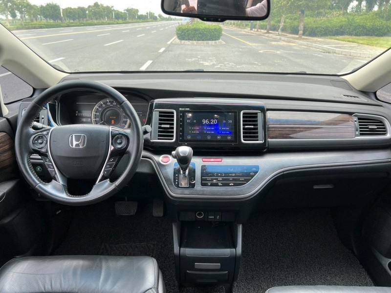 盐城16年本田艾力绅6