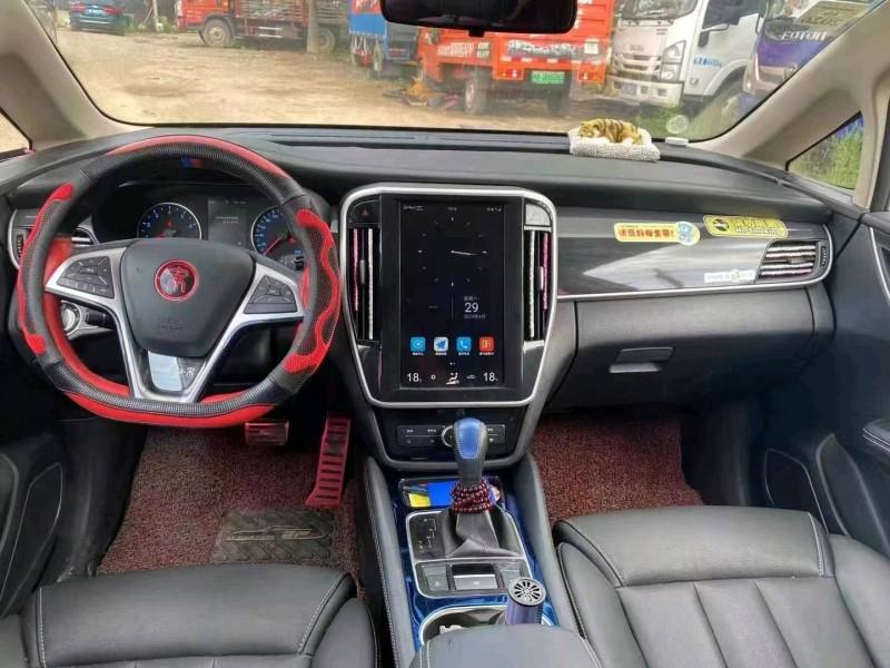 广州18年比亚迪宋MAX6