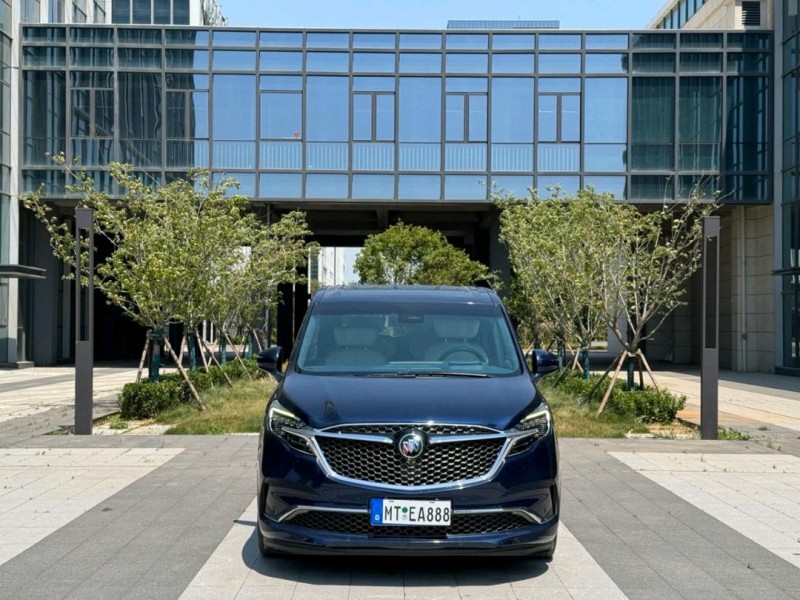 青岛21年别克GL81