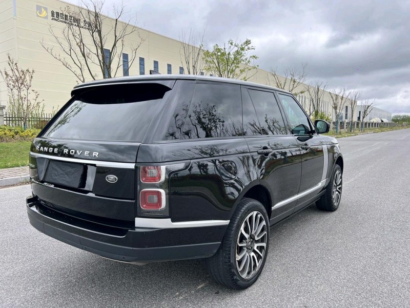 盐城21年路虎揽胜行政8