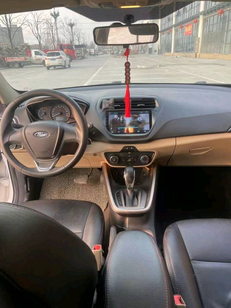 徐州17年福特福睿斯5