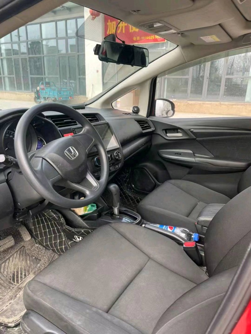 徐州17年本田飞度7
