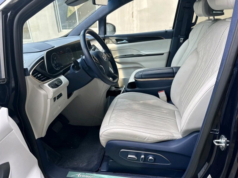 青岛21年别克GL84