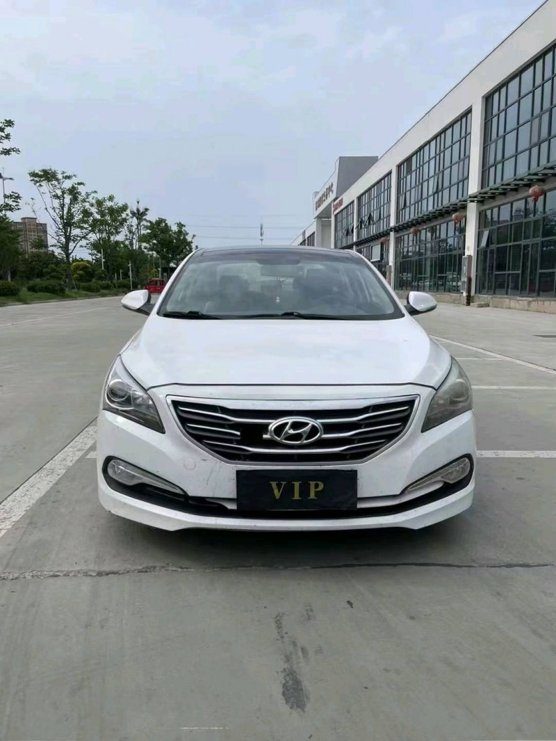 徐州17年现代名图1