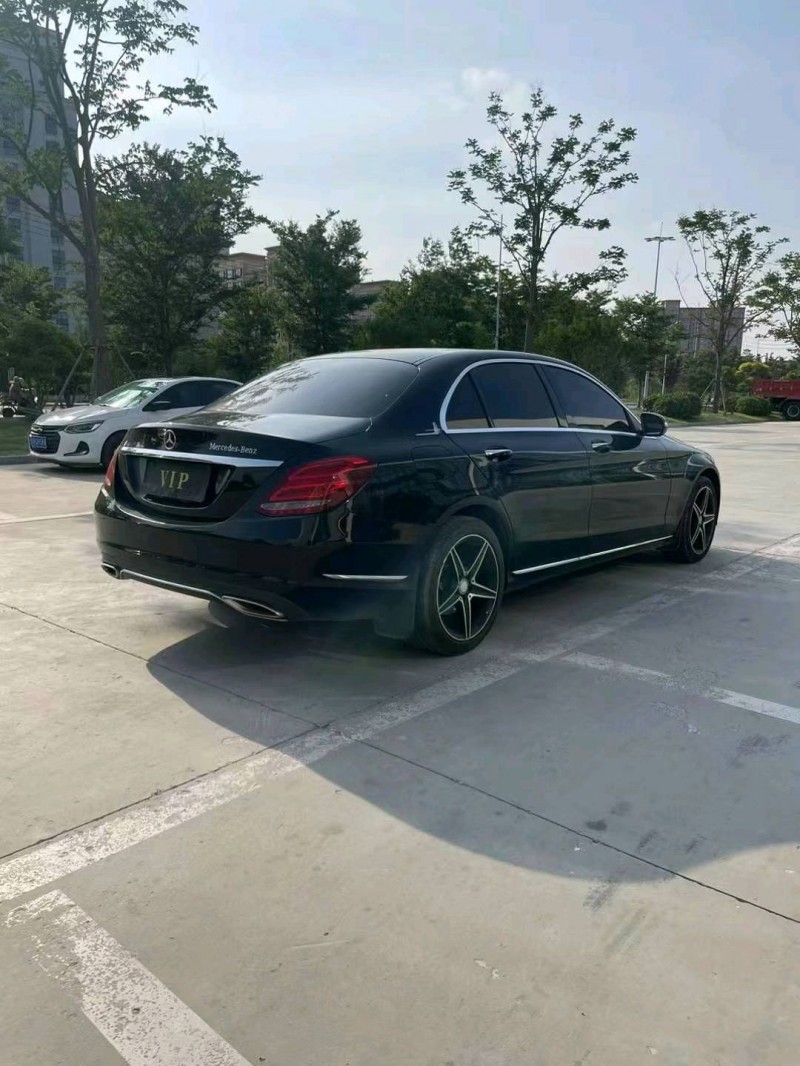 徐州17年奔驰C4