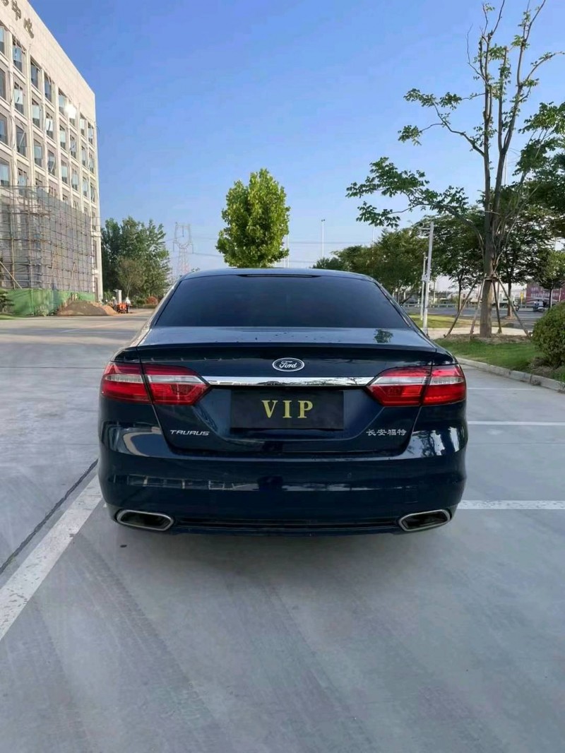 徐州16年福特金牛座9