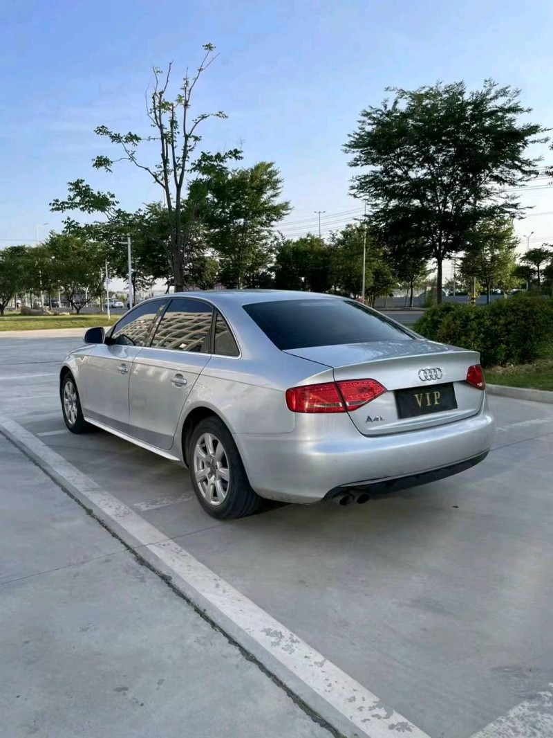 徐州10年奥迪A4L4