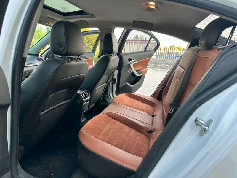 徐州17年别克君威7