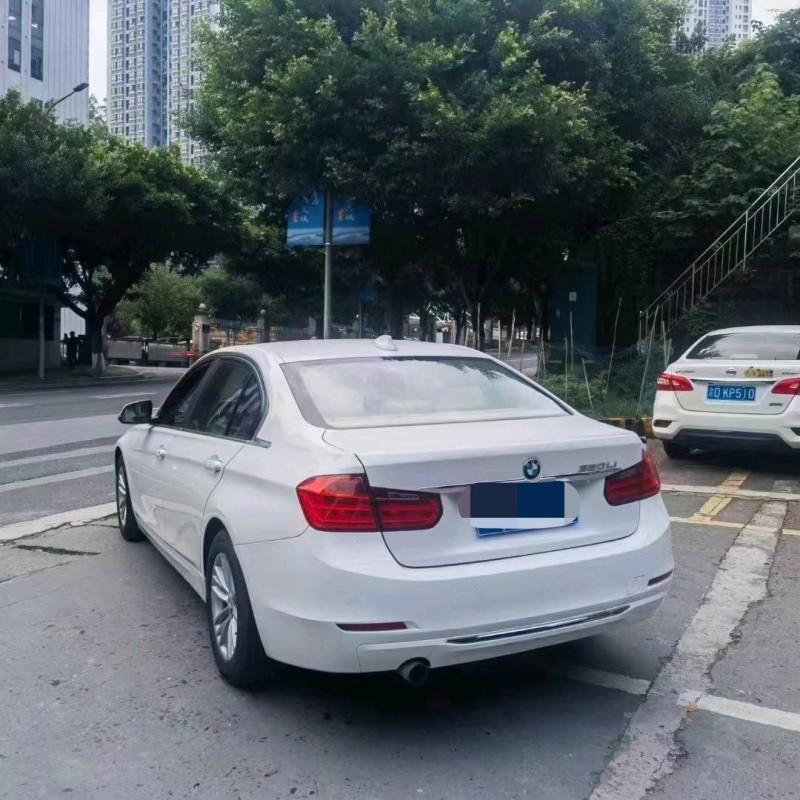 成都15年宝马3系3