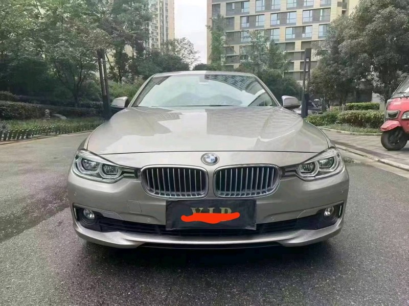 成都18年宝马3系1