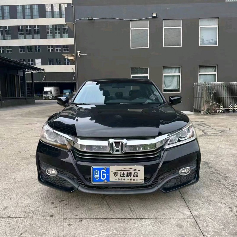 广州16年本田雅阁1