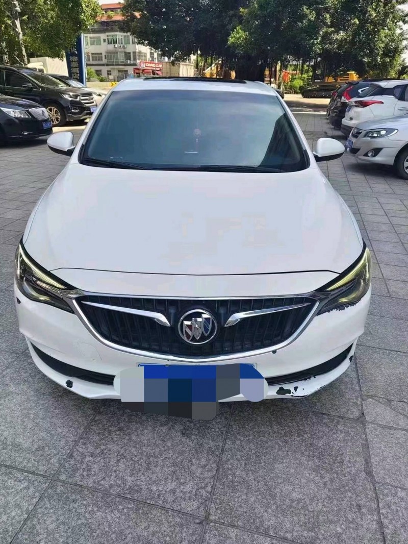 聊城19年别克英朗1