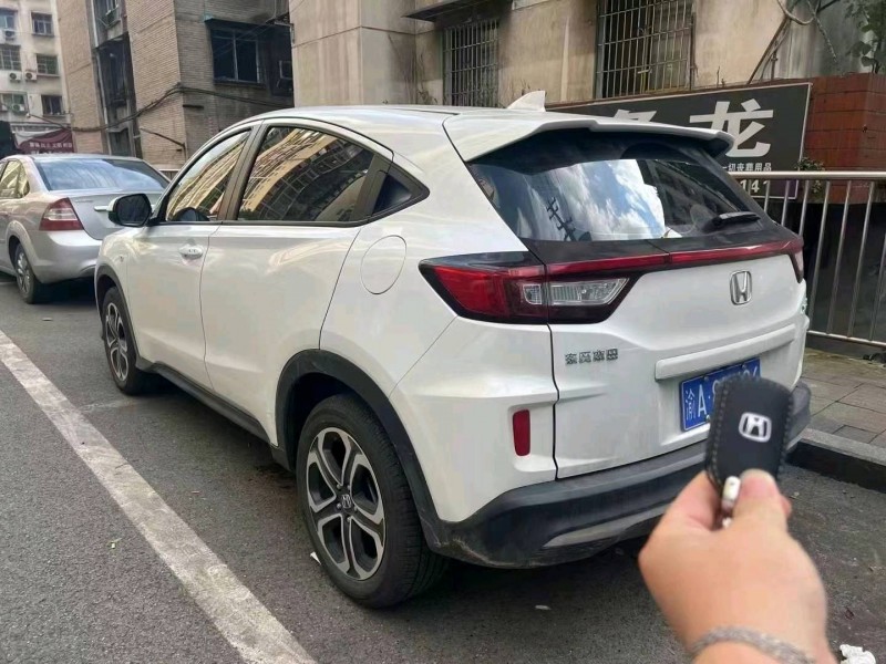 成都22年本田XRV6