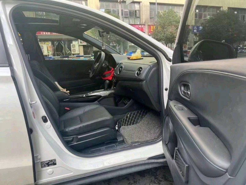 成都22年本田XRV7